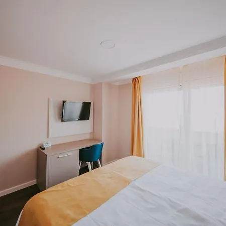 Hotel Bellevue 4*