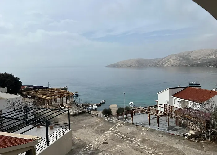 Bellevue 酒店 Stara Baška