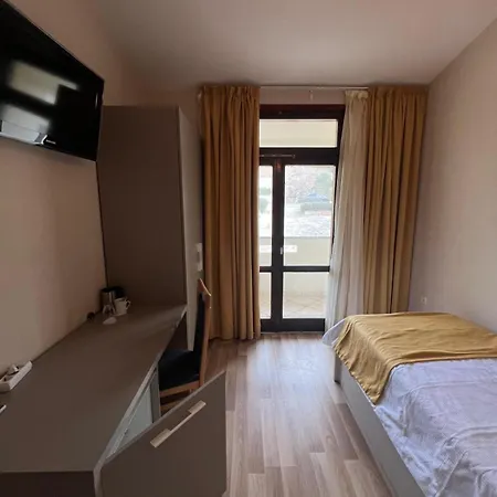 Ξενοδοχείο Bellevue 4*