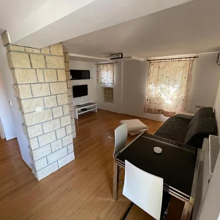 Bellevue Ξενοδοχείο 4*
